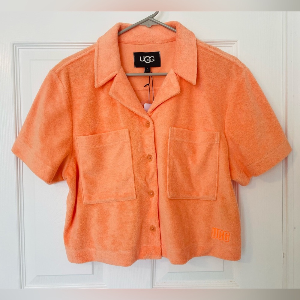 Ugg button down (M)